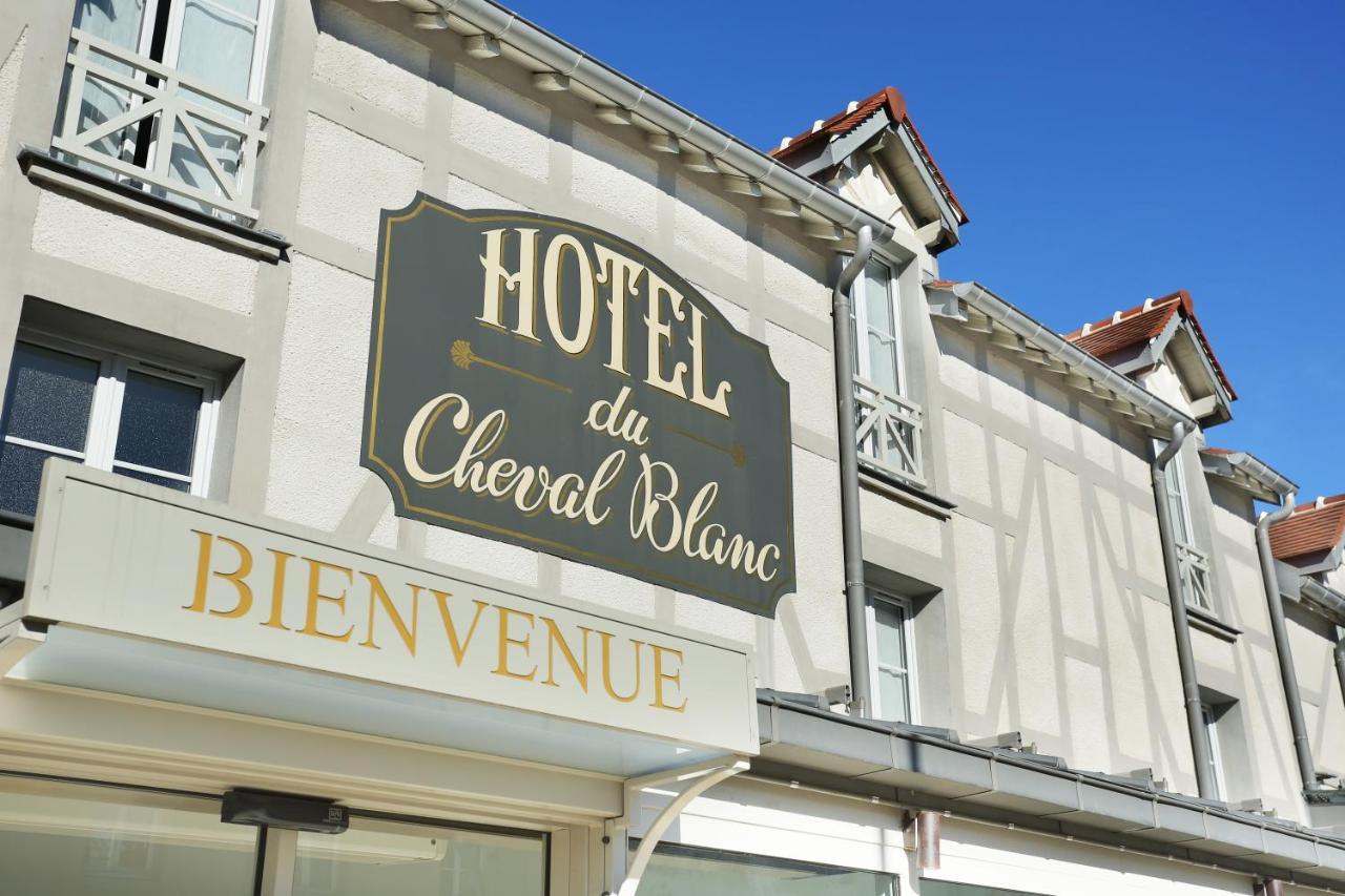 Hob Le Cheval Blanc Disneyland Paris Exterior foto